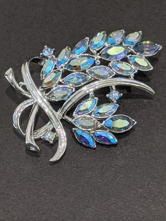 Vintage Coro Aurora Borealis Blue Rhinestone Broo… - image 3