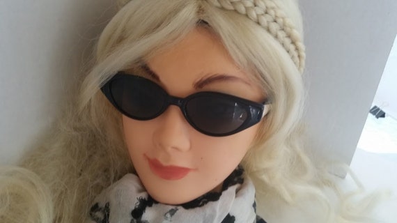 Vintage Cat Eye Sunglass (Optical Quality Tortois… - image 5