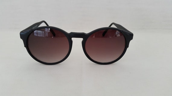 Vintage Round Cats Eye Sunglasses. Round Cats Eye Matte Black Sunglasses. Retro Cats Eye Round Matte Black Colors Sunnies. (NOW ON SALE)
