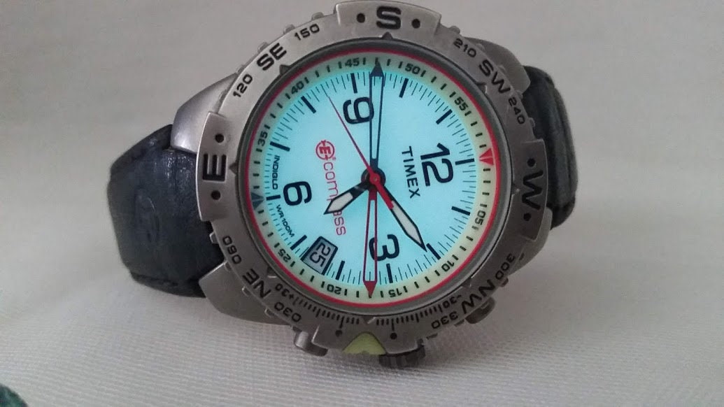 Timex compass clearance indiglo wr100m