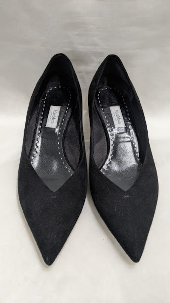 Max Mara Black Suede Short Heel Pumps.  2 Inch Kitty Heel.   Now on SALE