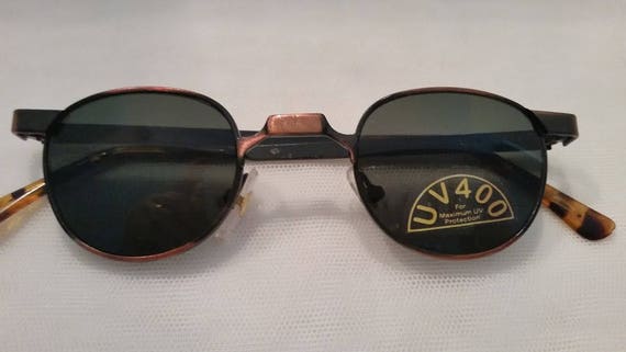 Vintage Metro Square/Round Small Sunglasses.  Small Cool Unique Vintage Sunglasses. Copper Color Wire Small Sunglasses.