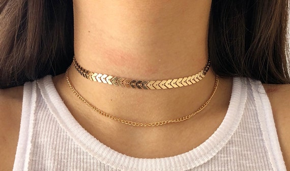 Arrow on sale choker necklace