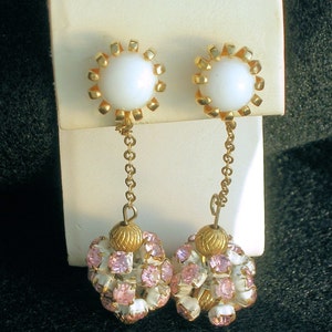 Vintage Earrings Pink Rhinestone Cluster Ball Dangle White Enamel Findings Screw on Gotta Look
