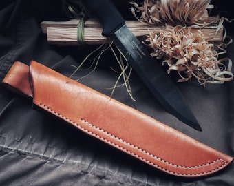 Leather sheath for Morakniv Pathfinder