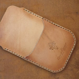 Capa de couro para iPhone M13, costurada à mão