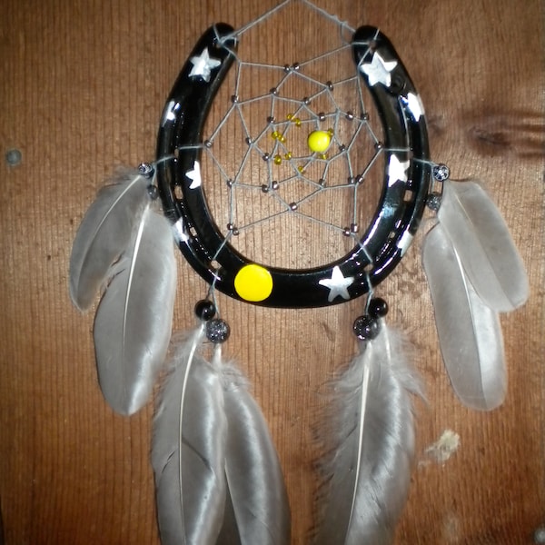 Horse Shoe Dream Catchers in Garden Themes #1A