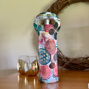 Multicolor Abstract Wine Tote// Wine Cooler// Gift for Her// Bridal Shower Gift// Wine Bottle Bag// Neoprene Wine Tote// Bridesmaid Gift