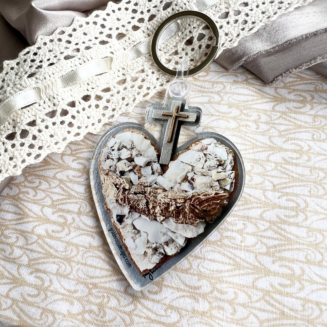 Coastal Sacred Heart Keychain// Sacred Heart Keychain// Catholic ...
