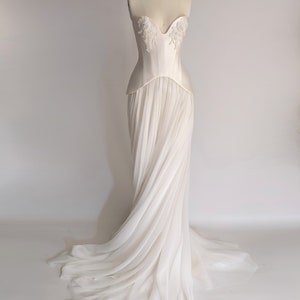 white christmas dresses used Danielle Frankel Leighton with Veil Wedding Dress