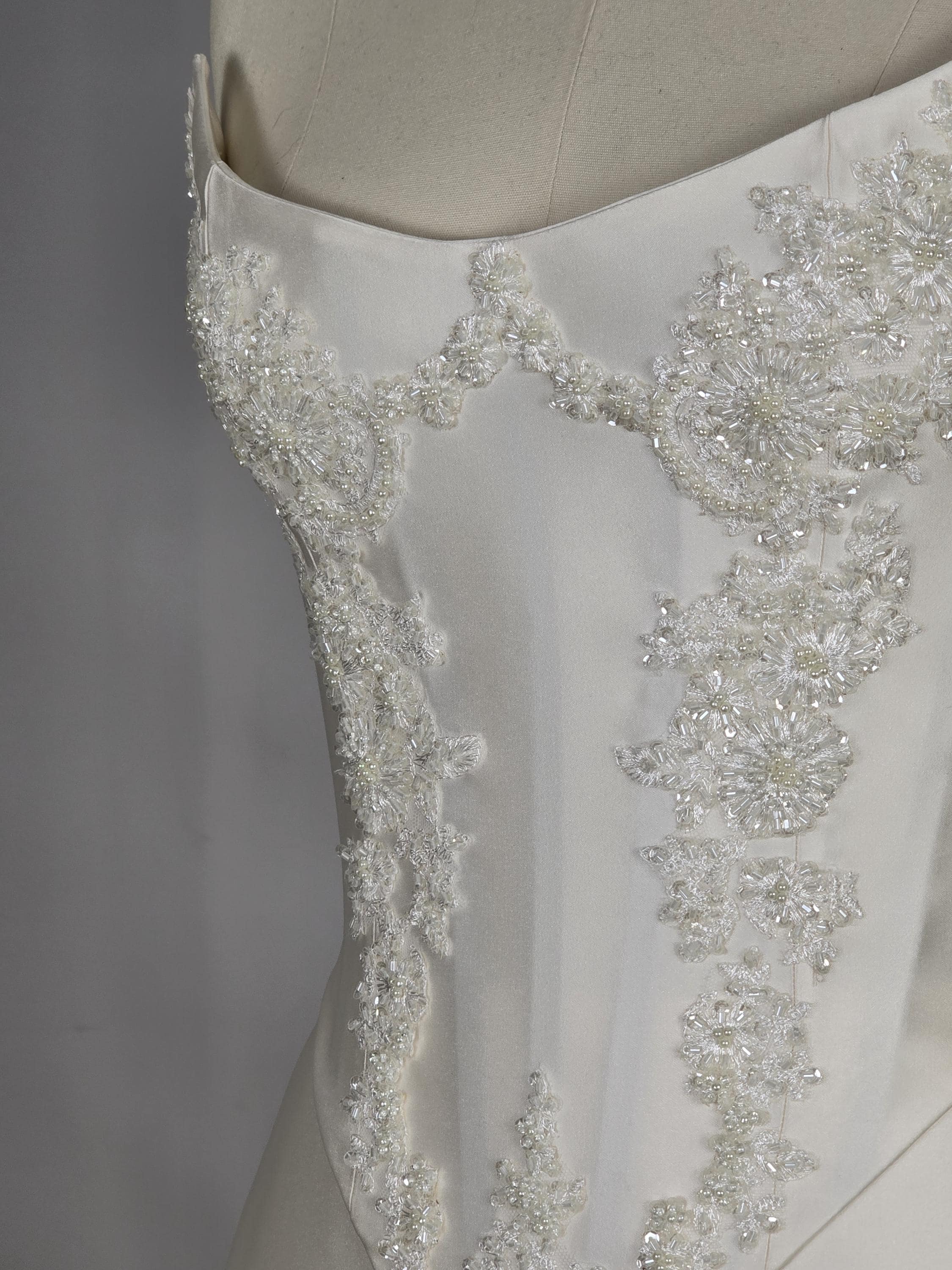 LAUREISE | Pre-order Custom Bridal Cream Pearl White Satin