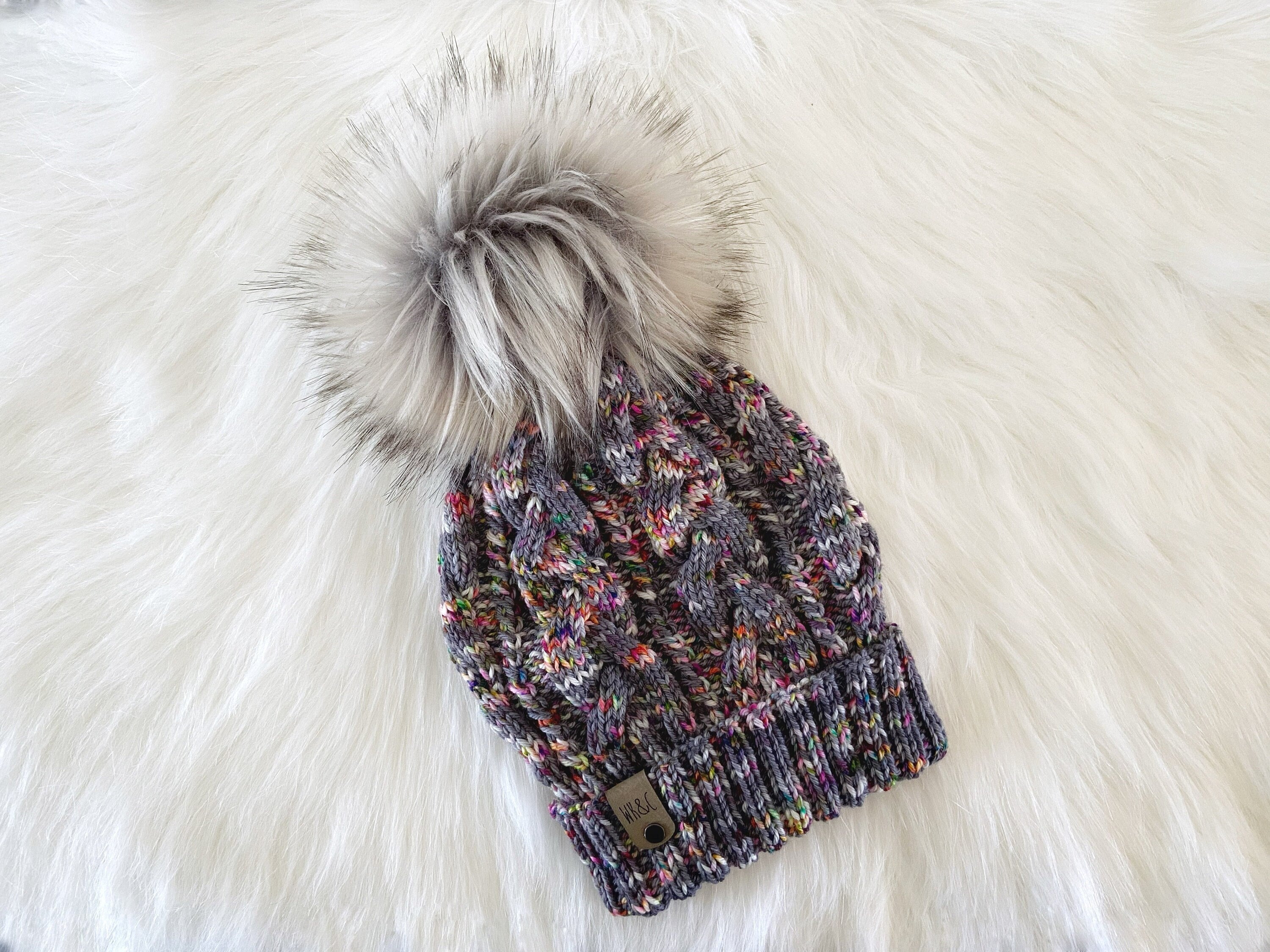 NWT Beanie Hat Gray Cable Knit Handmade Women Girl Teen OS Pom-Pom Merino Wool Cable Knit Newborn Pom Hat, Grey – SpearmintLOVE main image 2