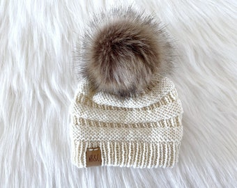 Knit Baby Hat || Cashmerino, soft || Unisex Classic Beanie Style fit || Faux Fur PomPom || cream neutral || lightweight warm || infant size