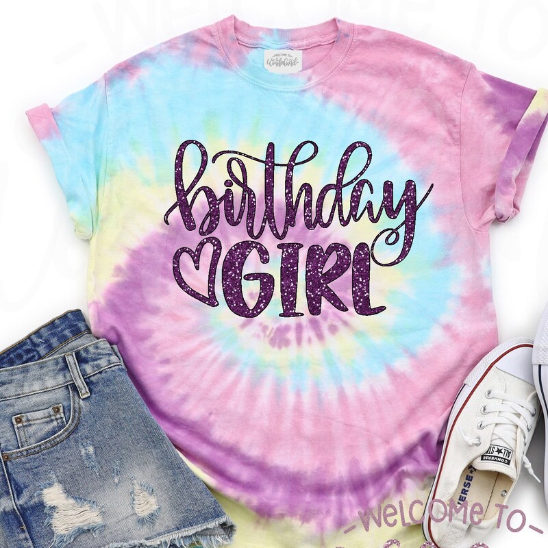 Purple pocket daily birthday girly women’s t-shirt.
