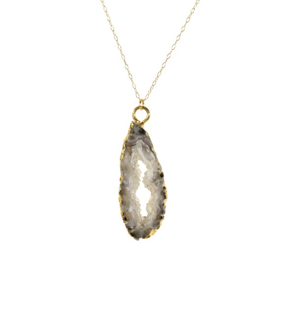 Druzy geode necklace, raw crystal pendant, crystal cave slice pendant, boho healing crystal, dainty 14k gold filled chain