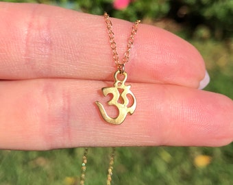 Gold ohm necklace, yoga necklace, pranava, omkara, zen necklace, silver ohm necklace, peace necklace