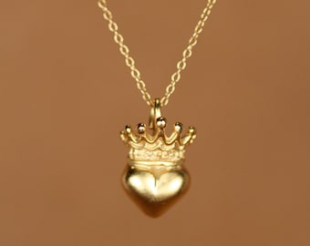 Heart and crown necklace - gold crown necklace - gold heart necklace - anniversary necklace