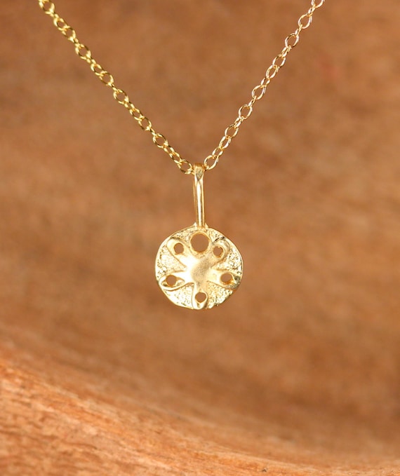 Sand dollar necklace, circle necklace, dainty sea star necklace, gold sand star, gift for her under 25, 14k gold filled chain