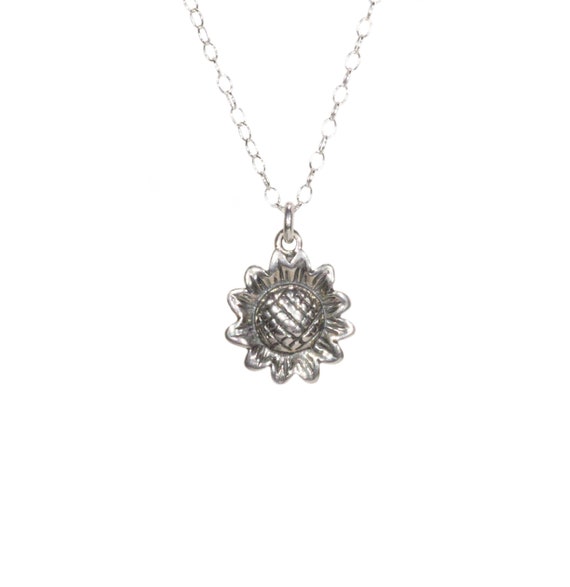Sunflower necklace in sterling silver, flower girl necklace, gold flower necklace, summer necklace, boho necklace, dainty gold chain
