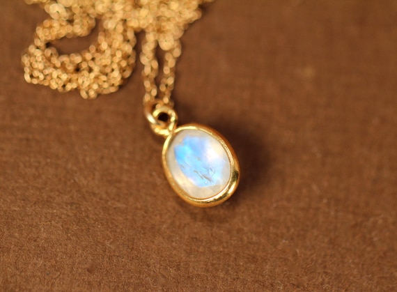Moonstone necklace, minimalist jewelry, June birthstone, everyday, rainbow moonstone, a 14k gold lined moonstone on a 14k gold filled chain