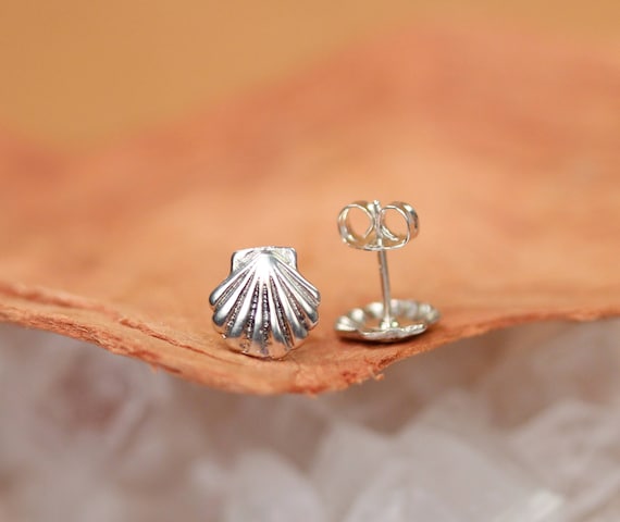 Silver shell earrings - beachy earrings - scallop earrings - tiny shell stud earrings - tiny silver earrings - sea shell jewelry