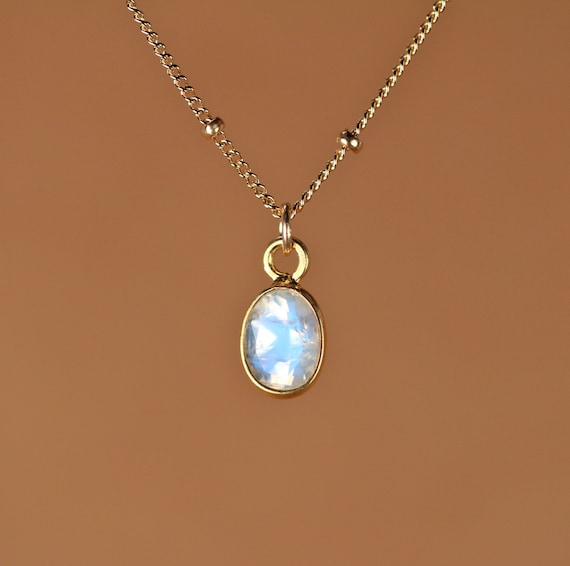 Moonstone necklace, minimalist, everyday necklace, rainbow moonstone, blue flash, a gold lined moonstone on 14k gold filled satellite chain