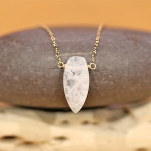 Rose quartz necklace healing stone jewelry spike necklace heart chakra necklace pink crystal necklace image 1