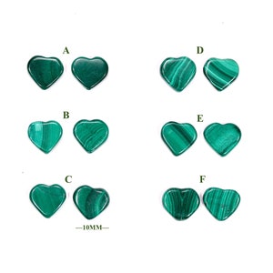 Peut inclure: Douze pierres en forme de c&oelig;ur en malachite verte, chacune mesurant environ 10 mm. Les pierres sont dispos&eacute;es en six paires, &eacute;tiquet&eacute;es de A &agrave; F.