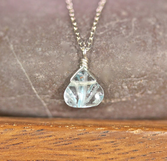 Aquamarine necklace, march birthstone jewelry, blue healing crystal necklace, aquamarine pendant jewelry, something blue