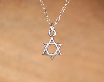 Star of David necklace - silver magen david necklace - jewish star necklace - tiny star charm