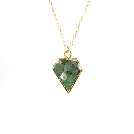 Emerald necklace, may birthstone jewelry, green crystal gemstone, healing crystal, dainty gold necklace, 14k gold filled chain