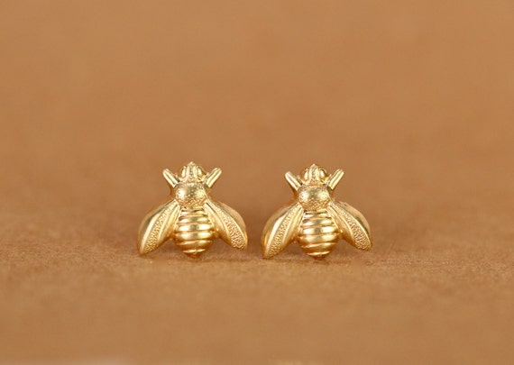 Bee earrings - bee studs - bumble bee earrings - summer earrings - fun stud earrings - cute stud earrings - cute earrings - honey bee