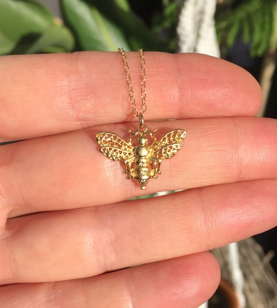 Bee necklace, golden bug necklace, insect necklace, gold queen bee, wasp pendant, a gold bumble bee on a 14k gold filled chain