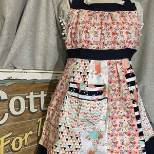 Sweary floral Eat a bag of dicks Fuckity Fuck Fuck, Ray of fucking sunshine, Calm your Tits Vintage style fully reversible apron