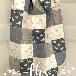 Kleiner Dino Baby Quilt / Kleinkind Quilt