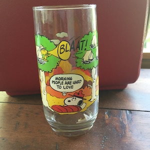 Peanuts Glassware 8 oz Charlie Brown Collectible Series