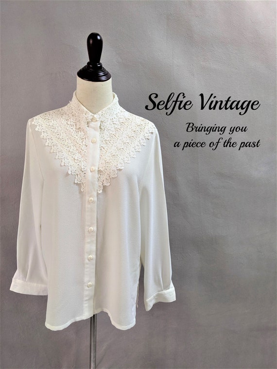 Authentic Vintage Lace Panel Offwhite Blouse 70s 8