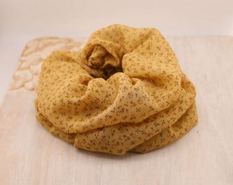 SPIRALOCKS® First ever Bendable wire Scrunchie original design by Spiralocks® BLOOM 60cm. Made in Gunu supporting families.