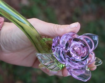 Sculpted Rose glass sherlock art pipe