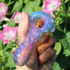 Purple color changing glass pipe