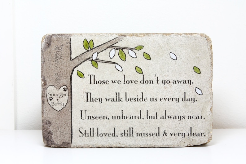 Pet Memorial Stone. Personalized Dog or Cat Memorial Gift. 6x9 Tumbled Concrete Paver. Remembrance Stone for Multiple Pets Indoor/ Outdoor image 1