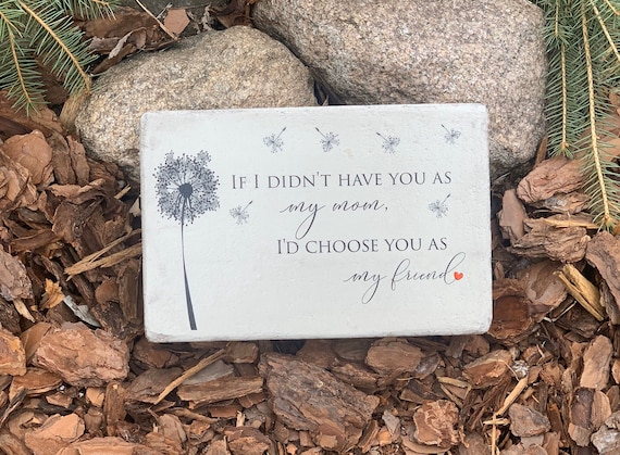 6x9 Garden stone for Mom.  Perfect gift for a Mom on Mothers Day. Indoor/ Outdoor Use. FREE US SHIPPING. Could be personalized on bottom.