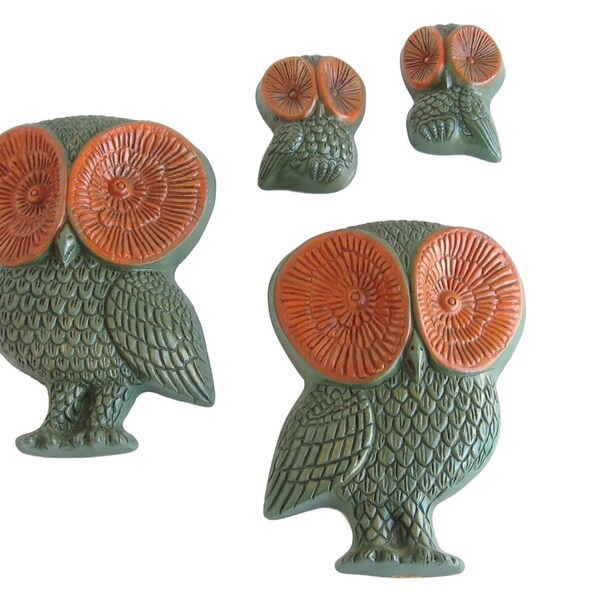 Vintage Owl Decor Owl Plaques Owl Family Kitschy Decor Vintage Wall Plaques Woodland Decor Owl Wall Plaques Orange and Green Owl Collectible