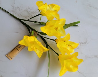 Vintage Yellow Silk Freesia Lilies Spray of Five NOS from Germany for Hats, Bouquets, Corsages, Weddings, floral arrangements