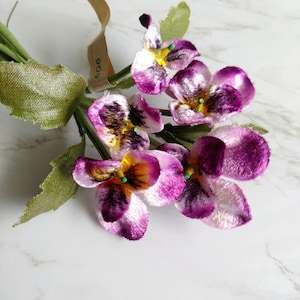 Vintage Velvet Pansies violet/Purple/Yellow  Shaded Flowers Bunch of Six European Made for clips, fascinators, hats, corsages