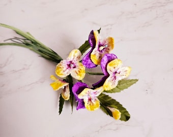 Pretty Velvet Pansies Purple/Yellow/white Bunch of Five Old Fashioned Millinery for fascinators, hats, bouquets, corsages, Pin up girls