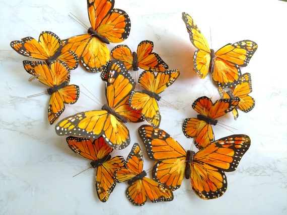  24 Pcs Monarch Butterfly Decorations 4 Size Artificial Monarch  Butterfly Feather Butterfly Decor on Picks Butterflies for Crafts Fake  Butterflies with Wire Butterfly Wall Decor (Bright Colors) : Home & Kitchen