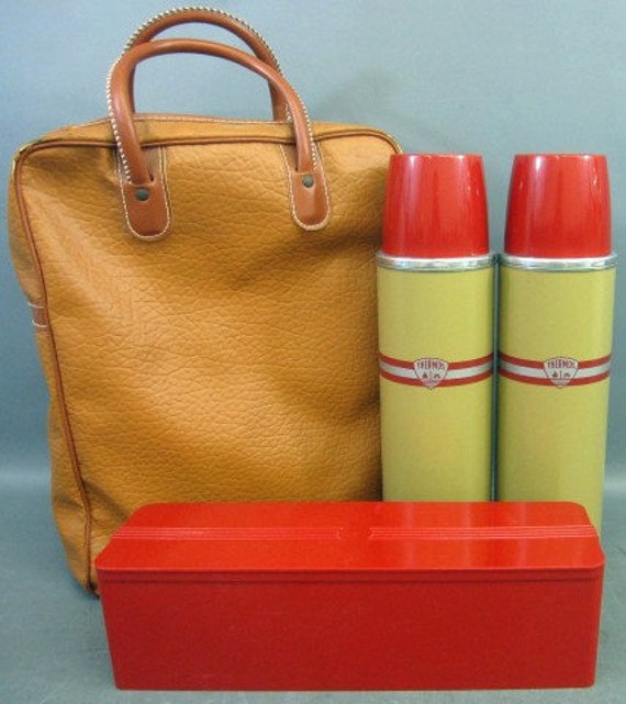 Vintage 2 Thermos Picnic Set & Sandwich Box With Leather Carrying Case 