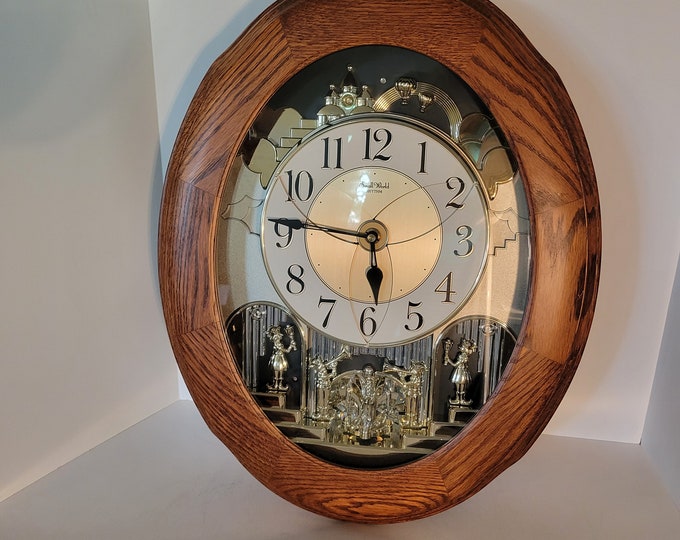 World Rhythm Magic Motion Wall Clock Model 4MH791 R Nostalgia Oak Music