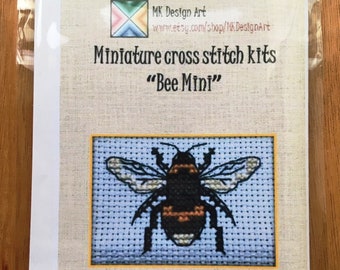 Bee Mini cross stitch kit: Miniature series